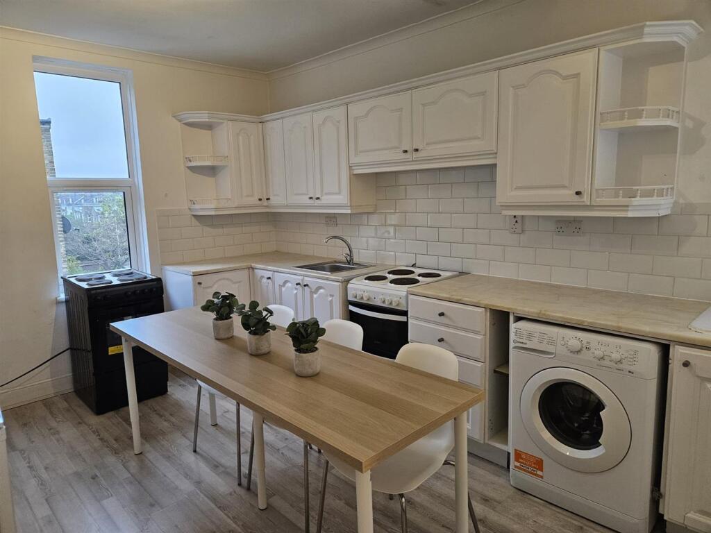 WhatsApp Image 2025-01-15 at 11.50.27 (5).jpeg