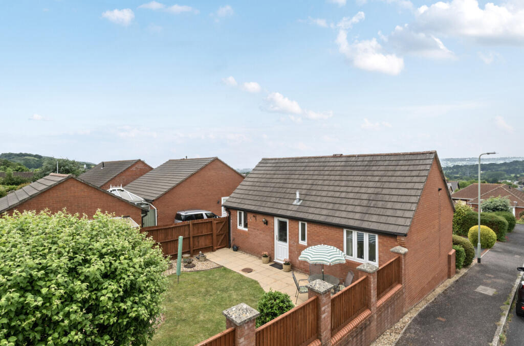 1300982-2-683a123...