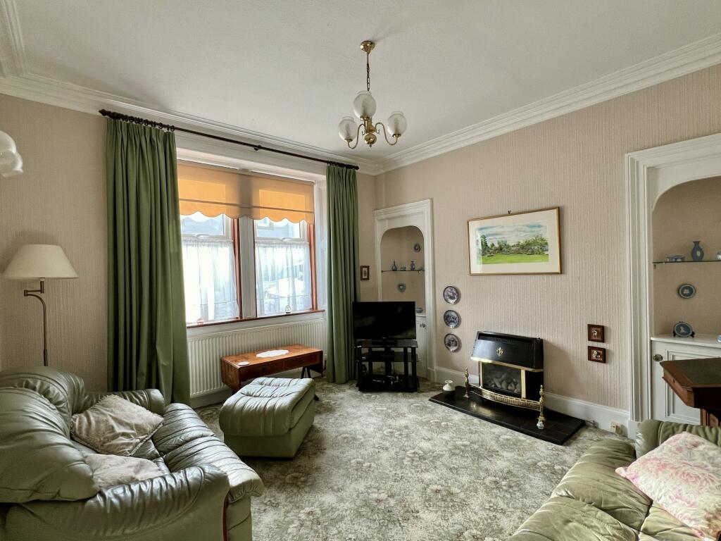 24 High Street, Kirkcudbright - Williamson and Hen