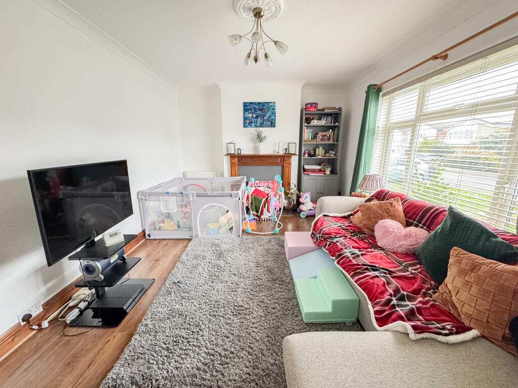 lounge 1