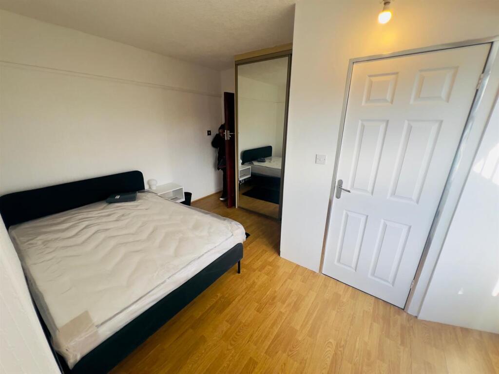 WhatsApp Image 2025-01-29 at 14.53.08 (4).jpeg