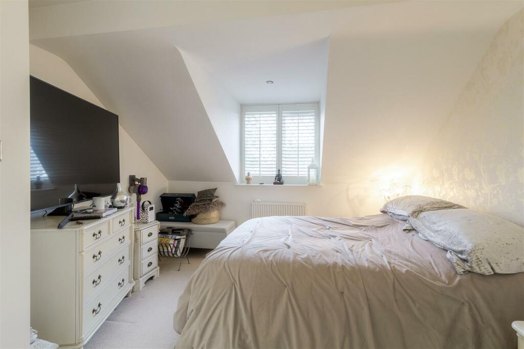 17 Fox's Covert, Fenny Drayton
