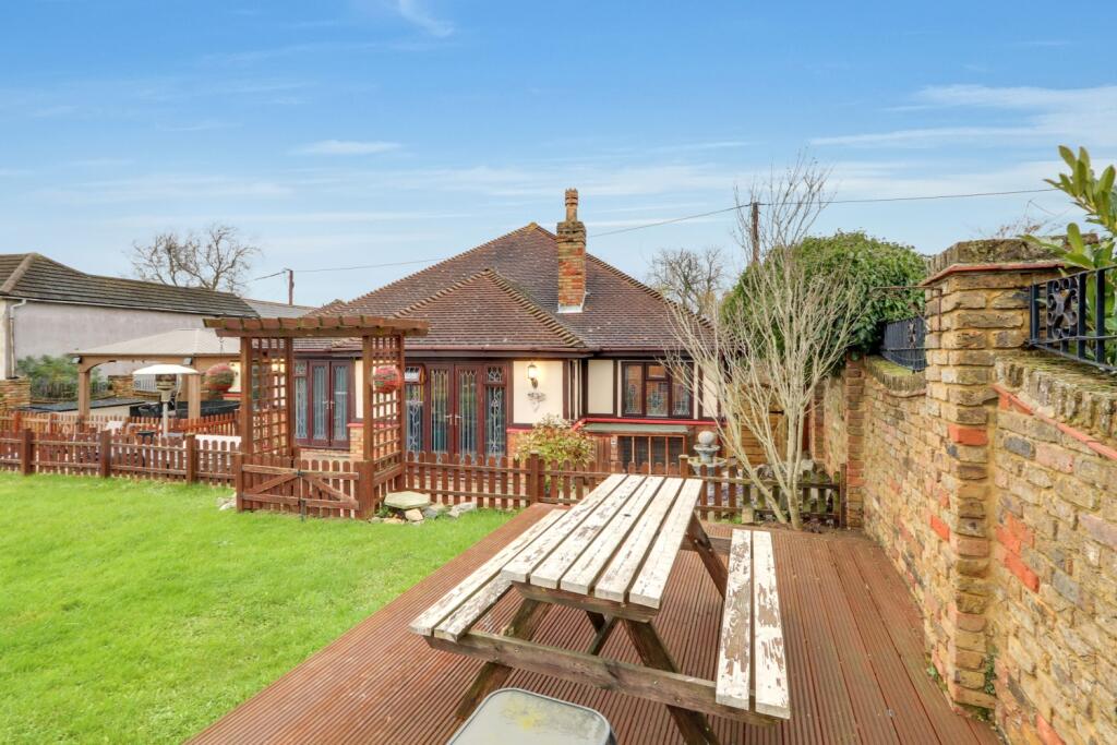 Lawn-House-1