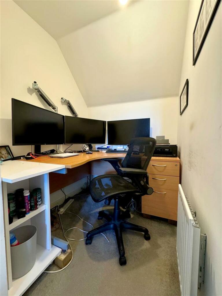 dressing room area.jpg