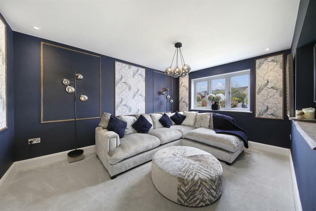 Sitting Room.jpg