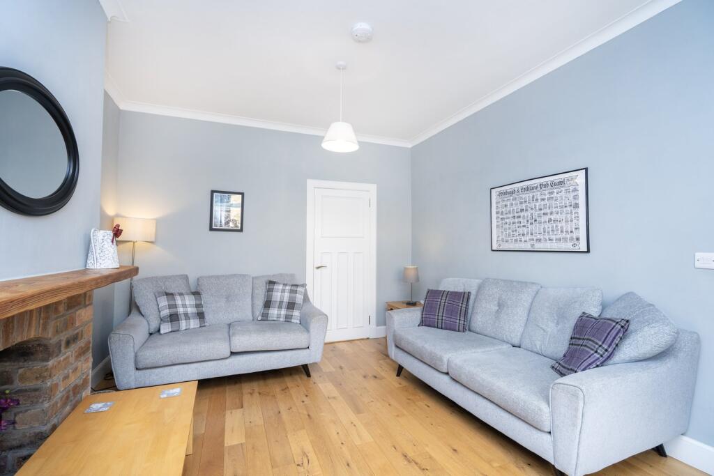 28+Scone+Gardens,+Willowbrae,+Edinburgh,+EH8+7DQ+(