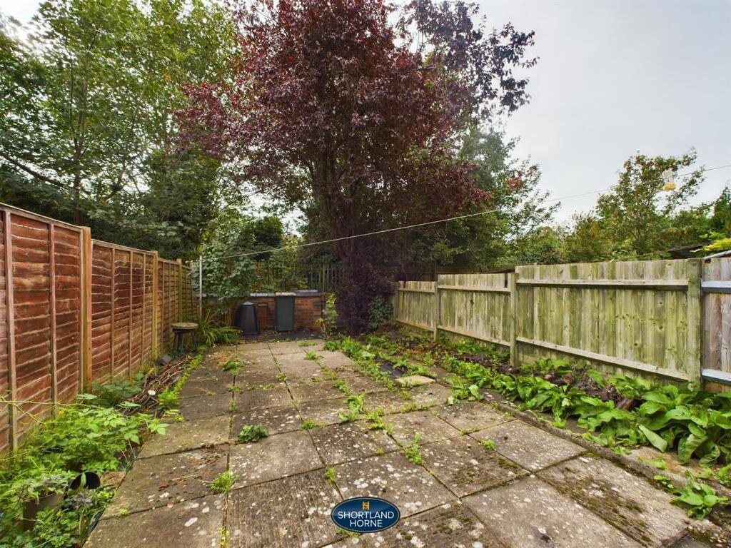 CAM01906G0-PR0139-STILL001.jpg