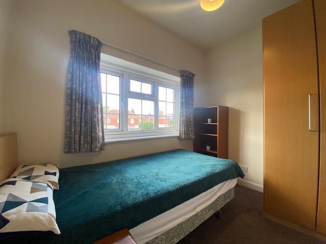 Bedroom 1..jpg