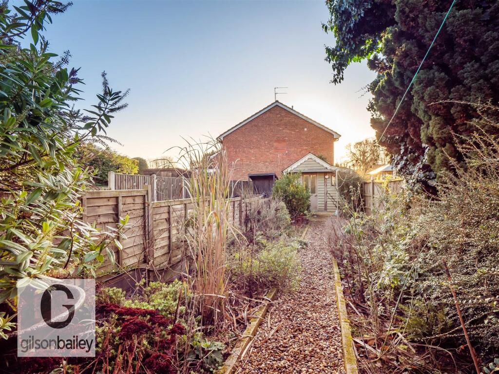 84NorthWalshamRoad-11.jpg