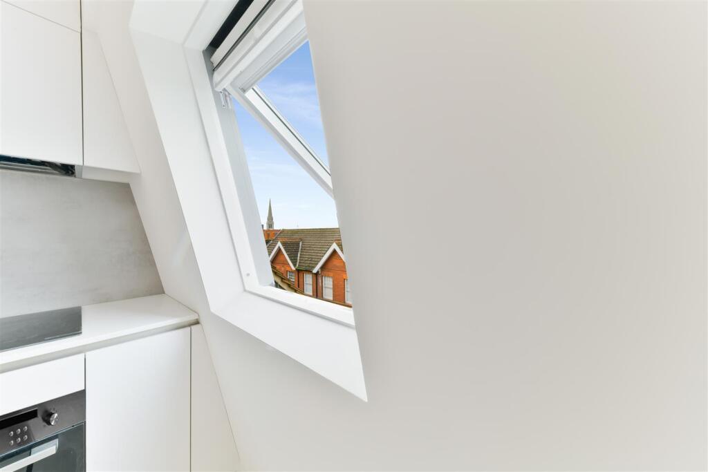 HIGH STREET, 266, FLAT 3-12.jpg