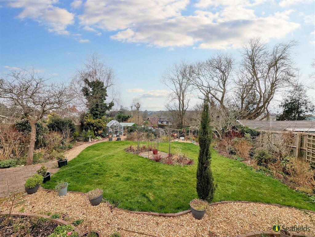 Garden3.jpg