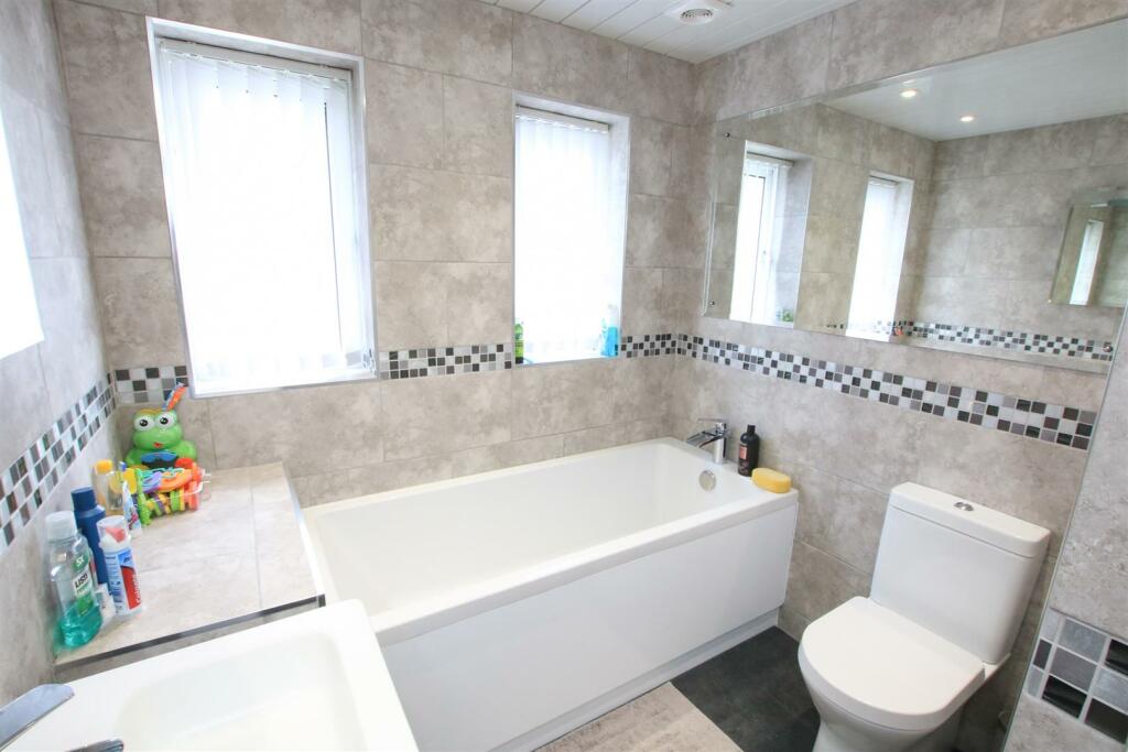 HOUSE BATHROOM