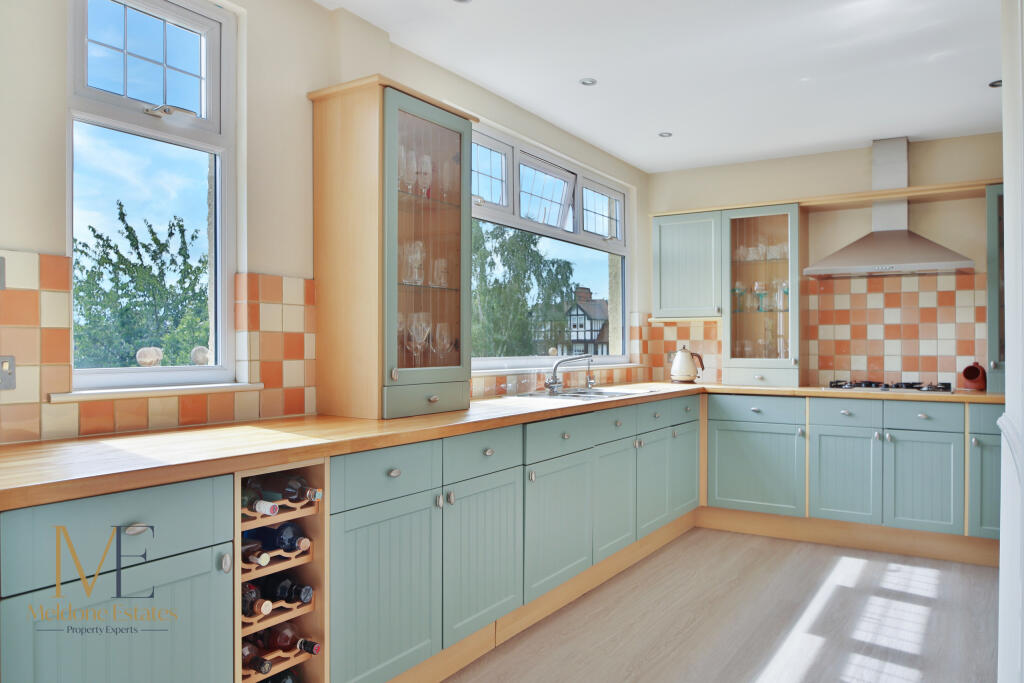 Kitchen_1