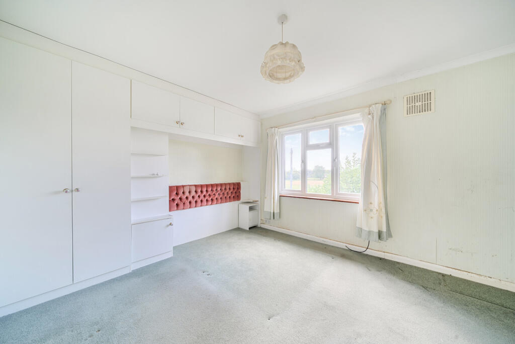 1348470-17-68b998...