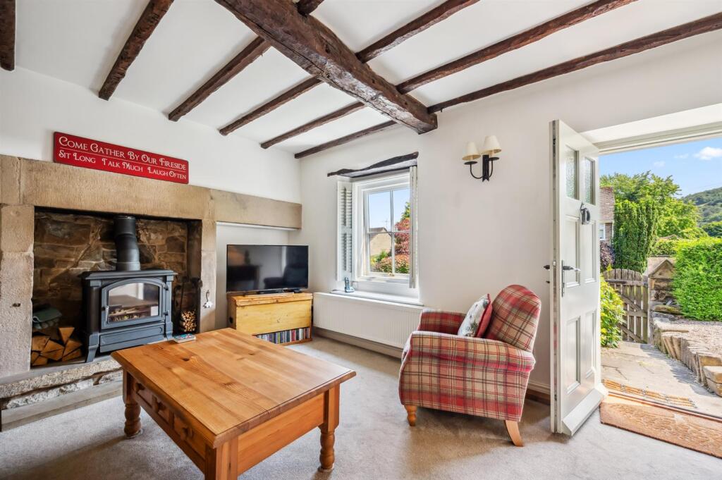 Sitting Room and front garden.jpg