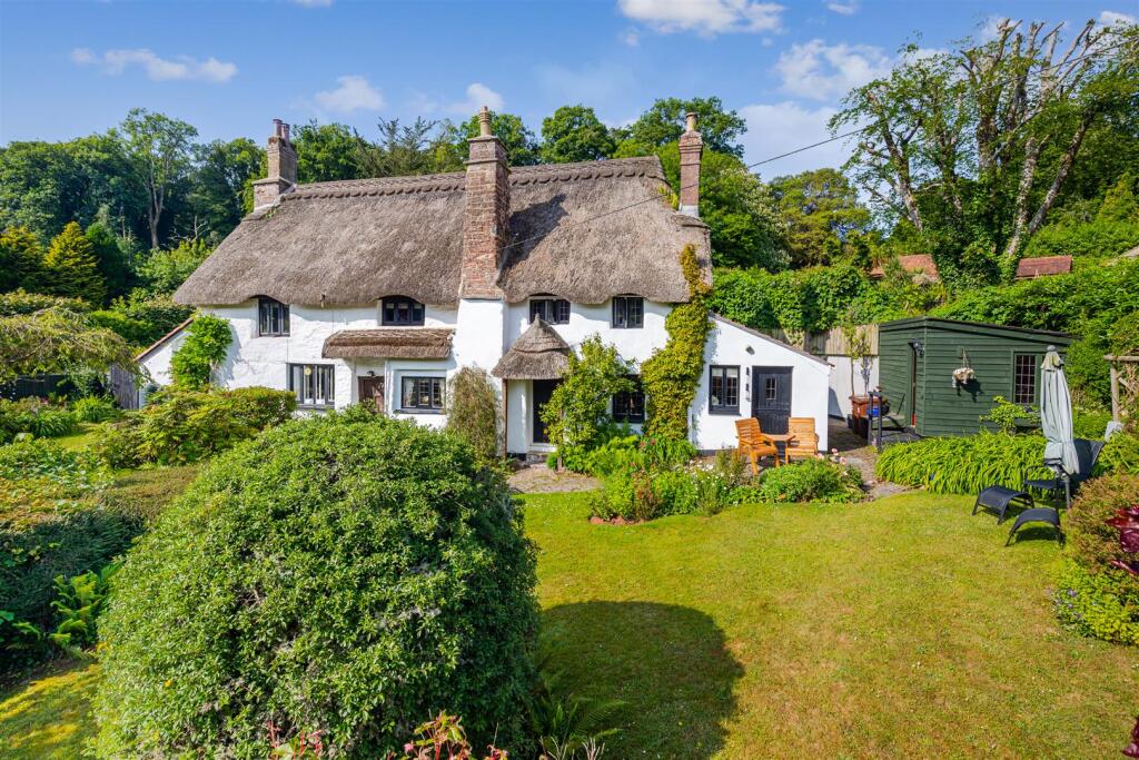 A03 - Orchard View Cottage Cockington Way - 250606