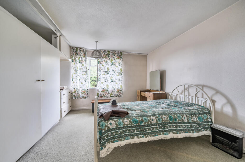 1346134-10-68b1f1...