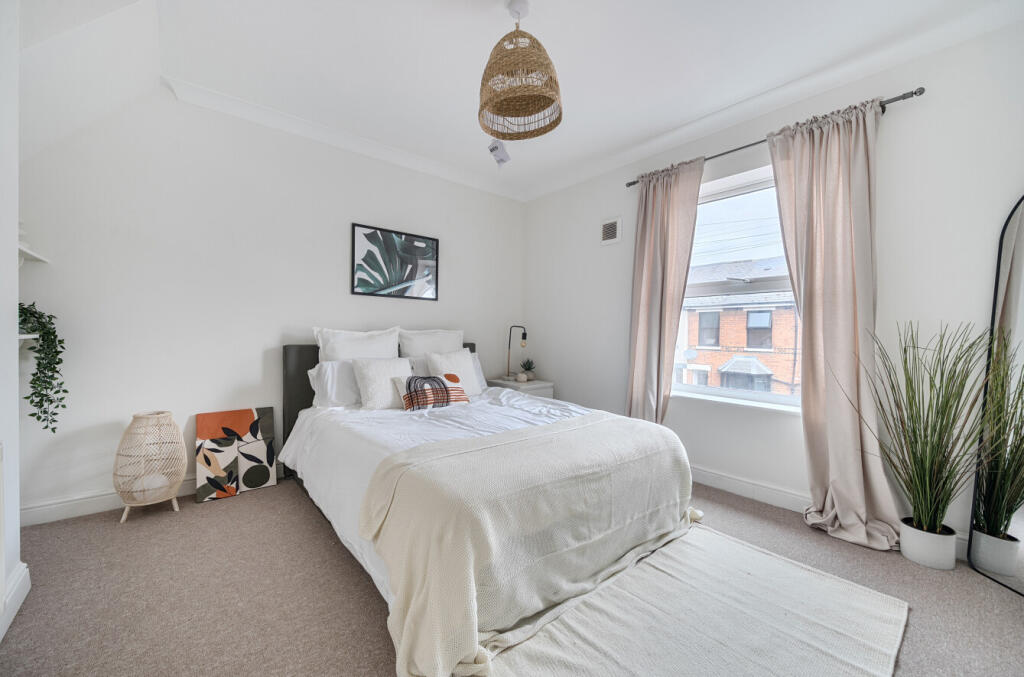 1345553-15-68b185...