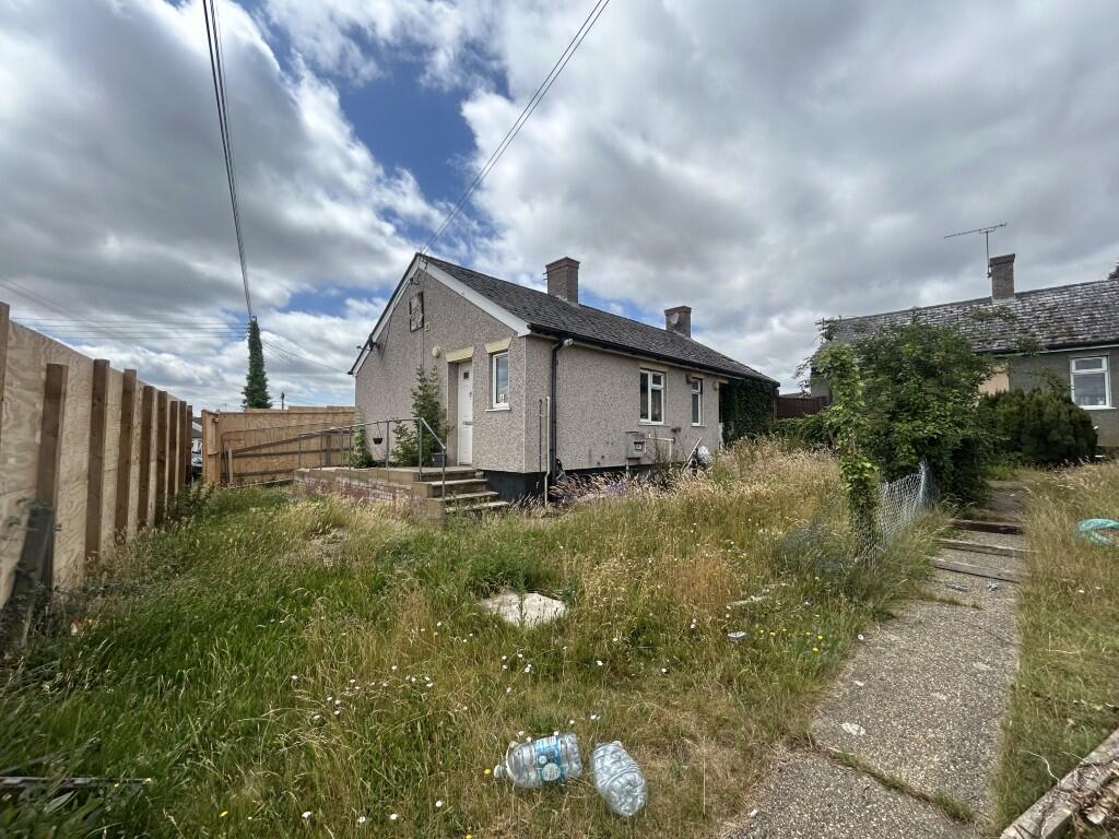 2  Medium  T202507021056.jpg