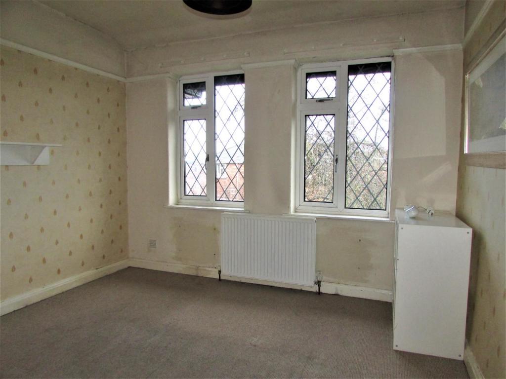 LaycockGv7bed2.JPG