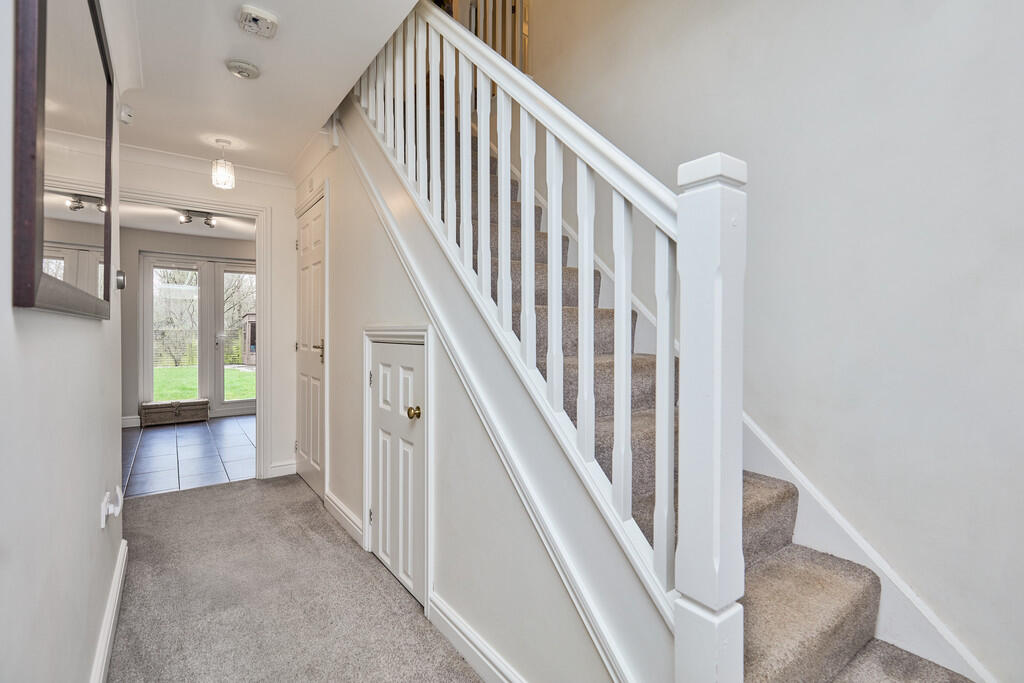 Edward Knight 202...