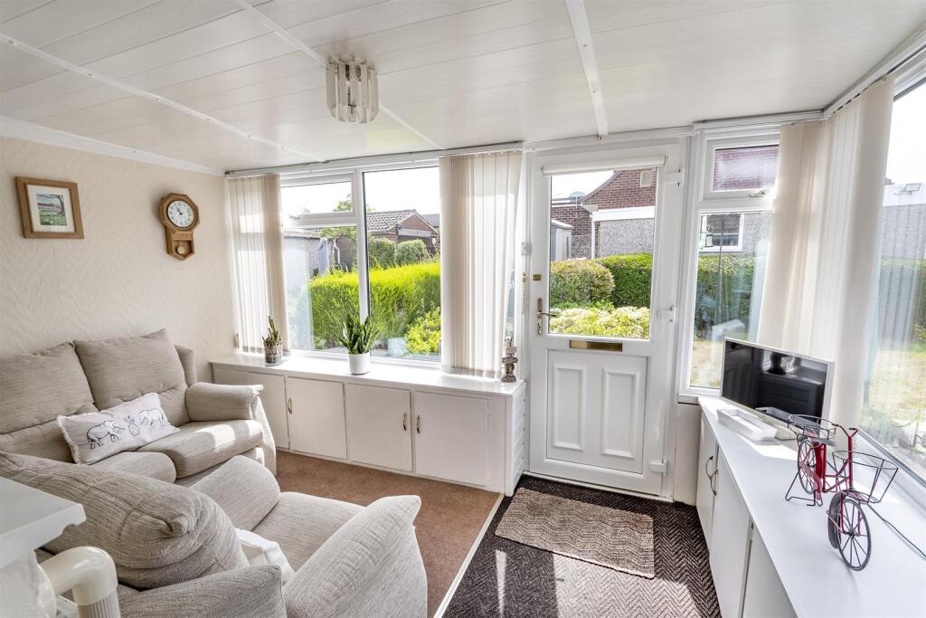 TV Snug or Dining Room