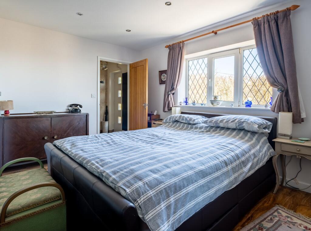 Ground Floor Bedroom/Reception Room
