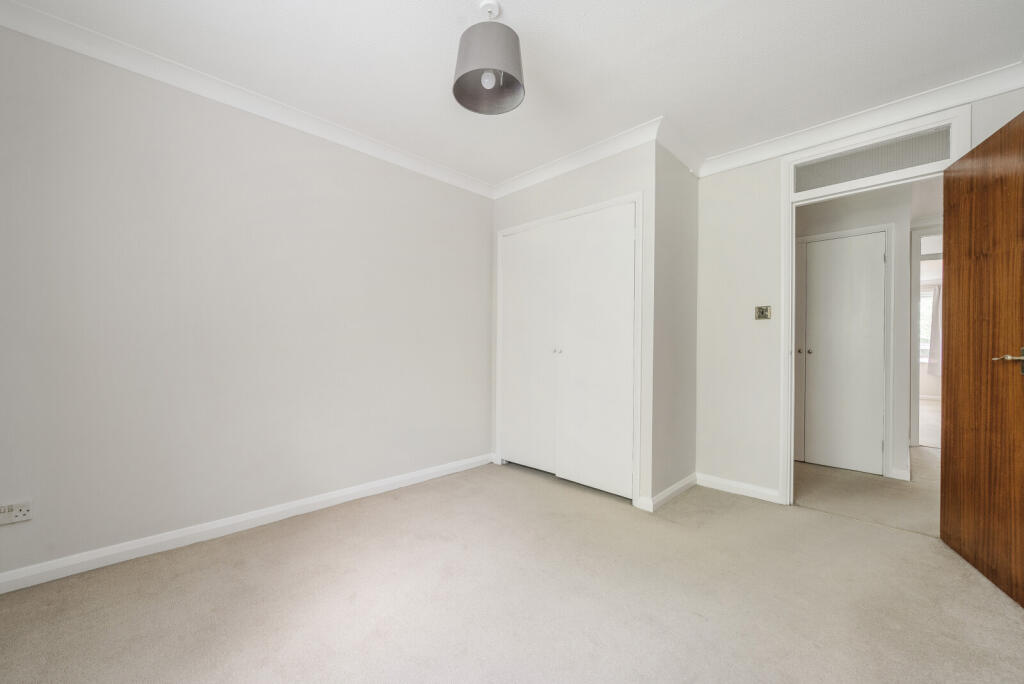 15-681a2790e9a2d-...