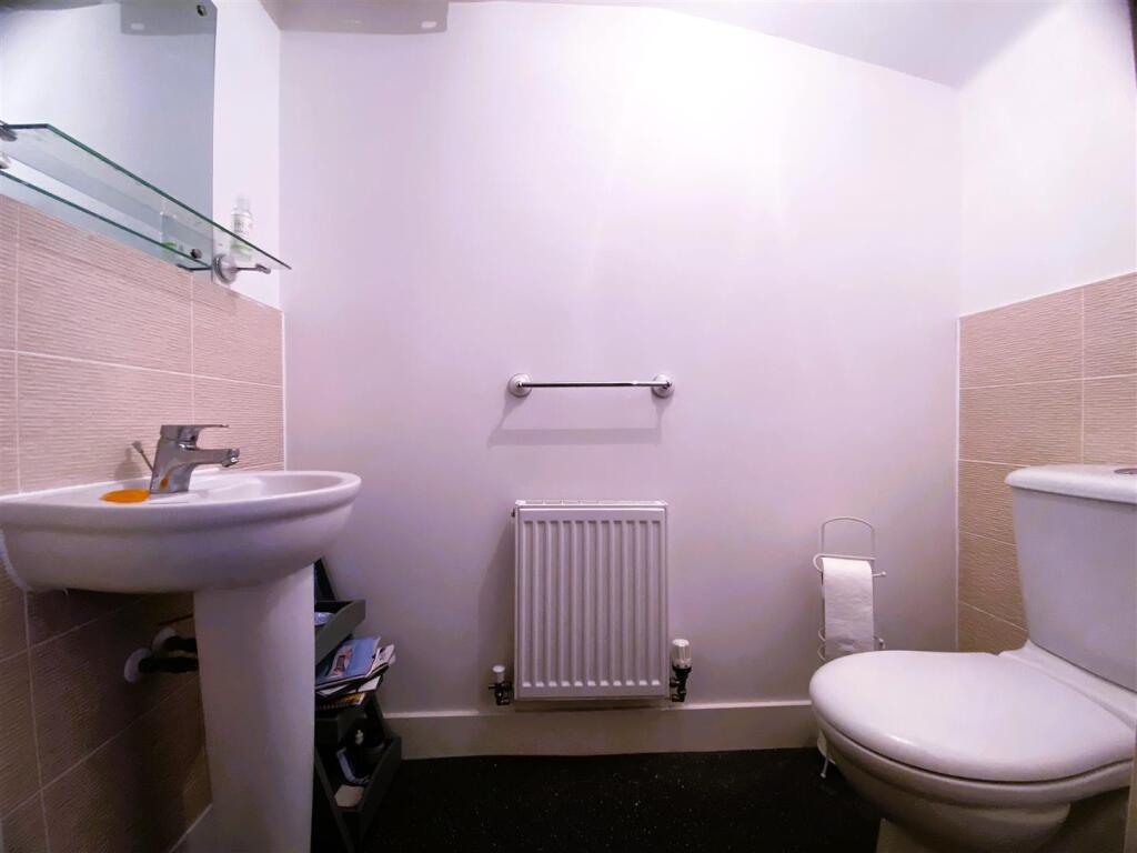 WC.jpg
