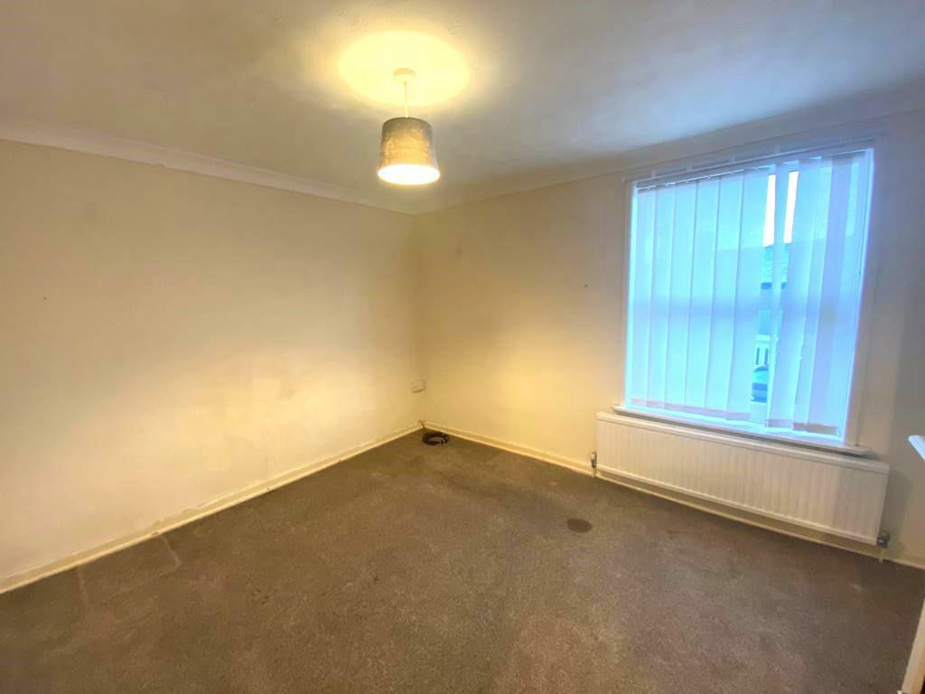 Bedroom 1.2.jpg