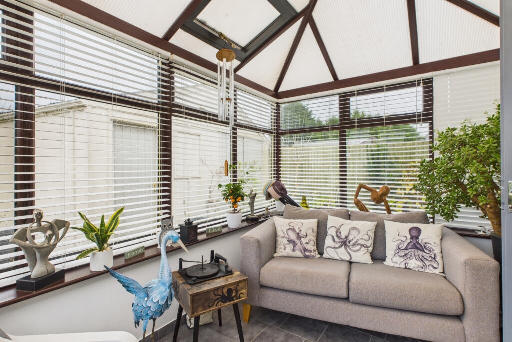 EweMove - Spalding - Moulton - Conservatory