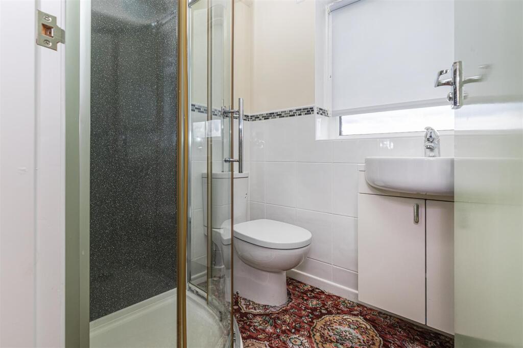 Bramleys Estate Agents - Flush House Lane - Holmfi