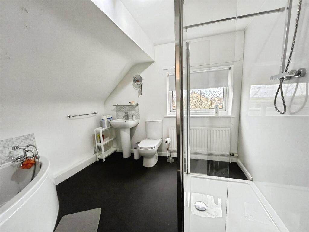 Ensuite Bathroom