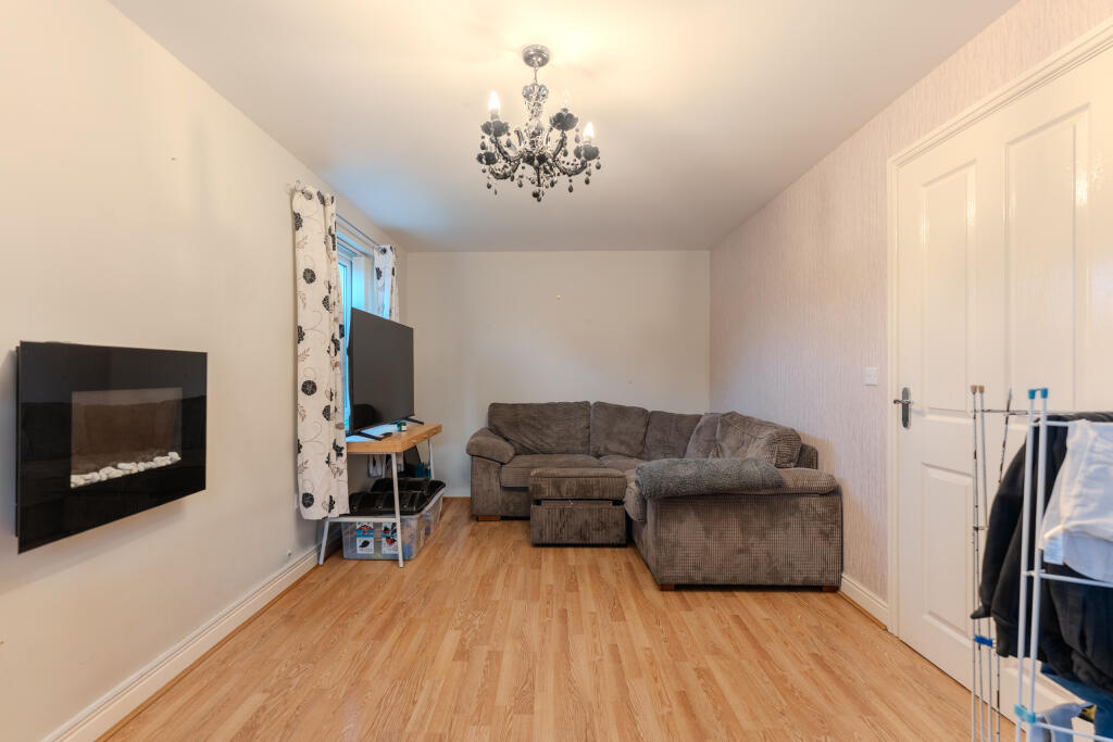 19 Fletton Road  (11 of 18)