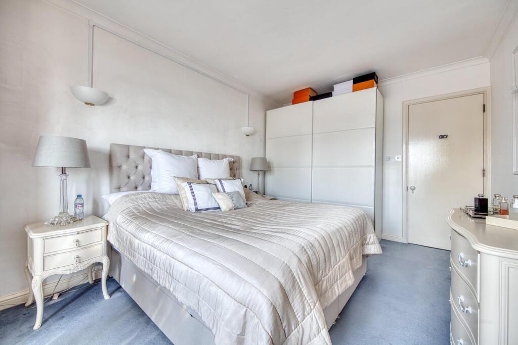 Marsham Court - Bedroom