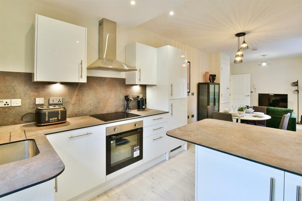 Kitchen.jpg