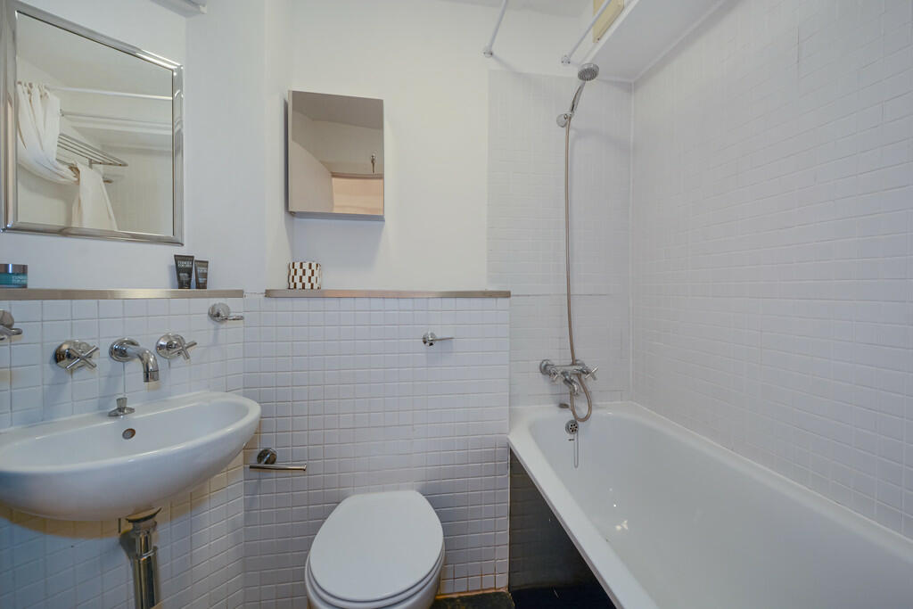 37 Pump House Clo...