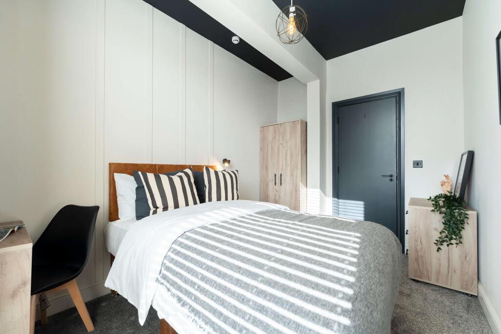 DaviesProperty-520StretfordRdPHOTOS-163.jpg
