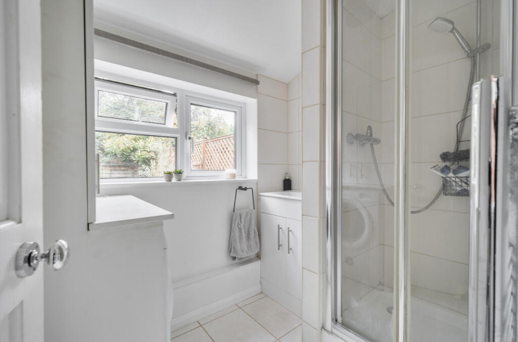 1296080-21-683059...