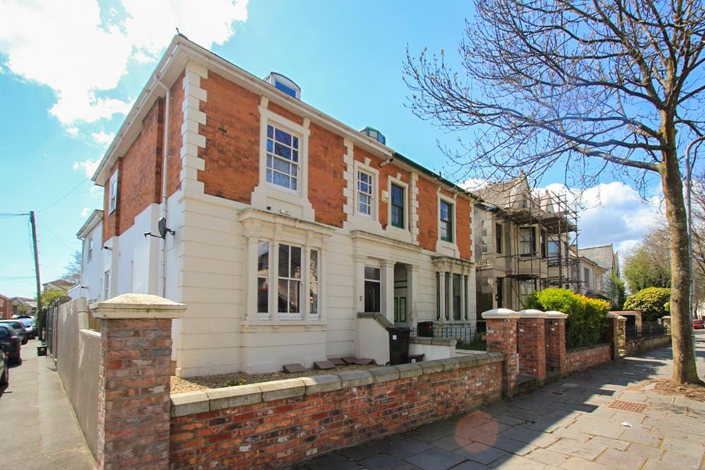 3, 1 Oakfield Street LR-8.jpg