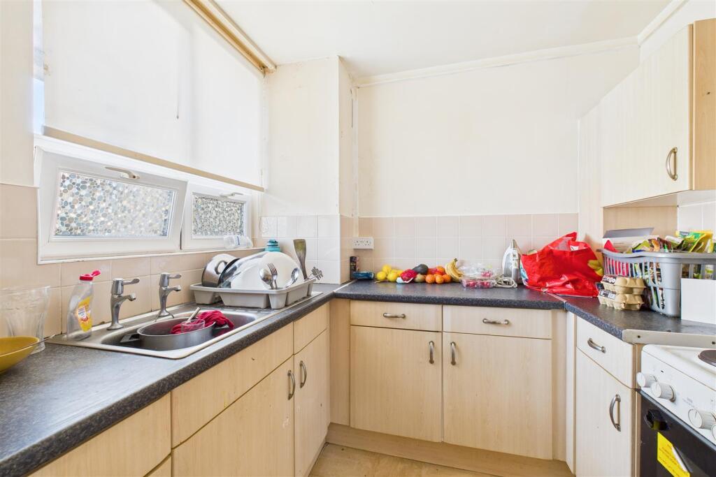 54 Francombe House, Redcliffe, Bristol BS1 6TB | L