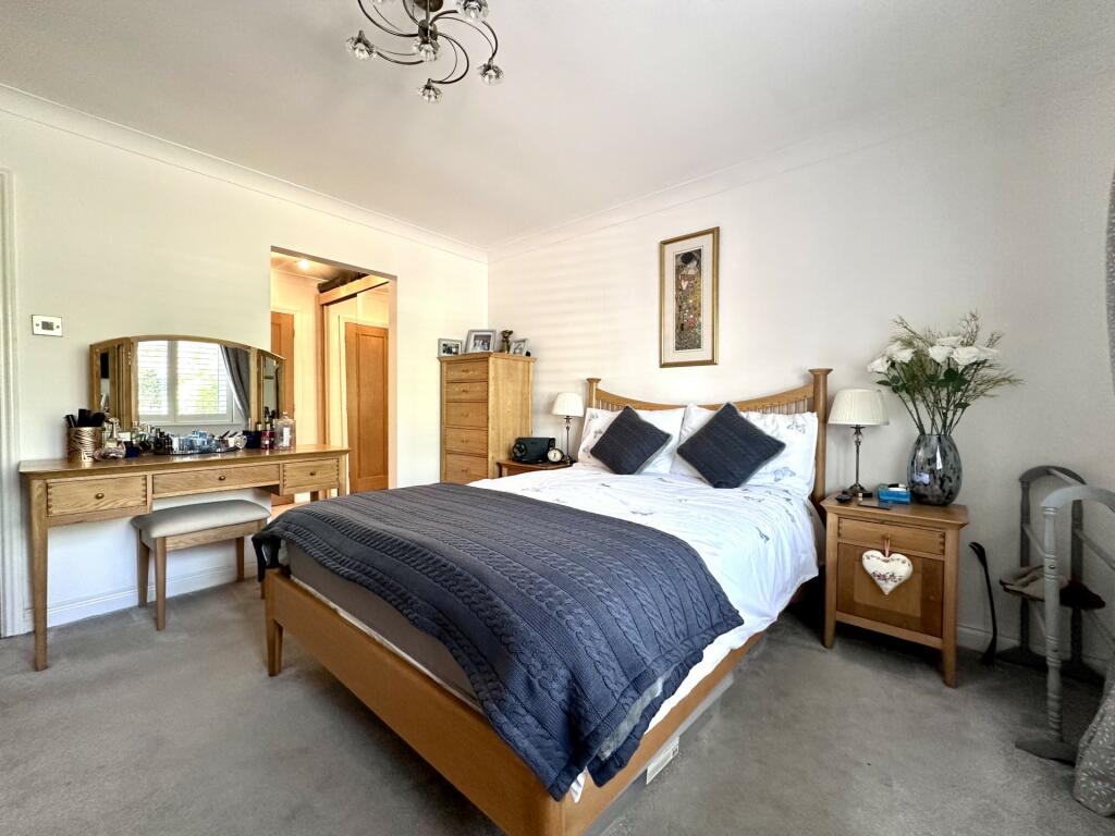 Bed 1 (2)