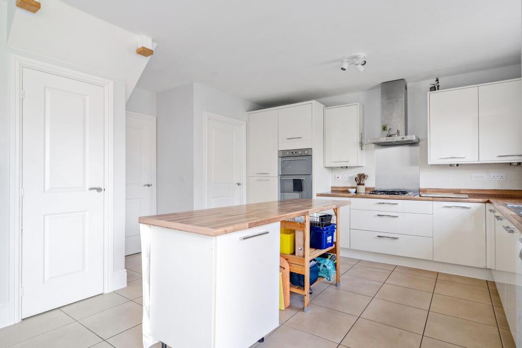 1302663-15-6887a63229fb7