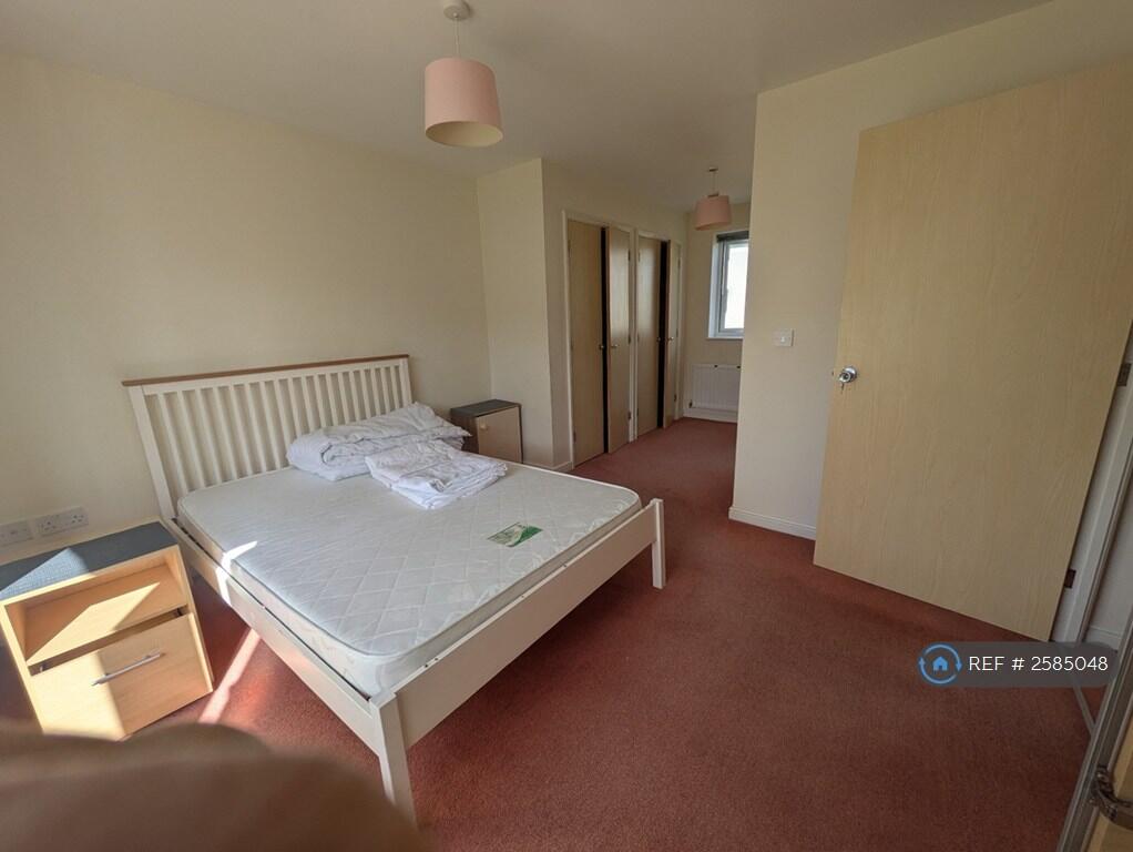 Master Bedroom With En Suite
