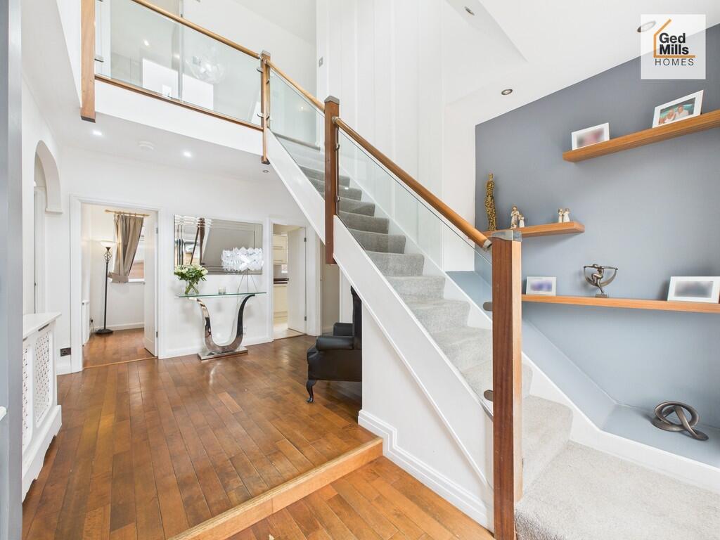 CAM04261G0-PR0076...