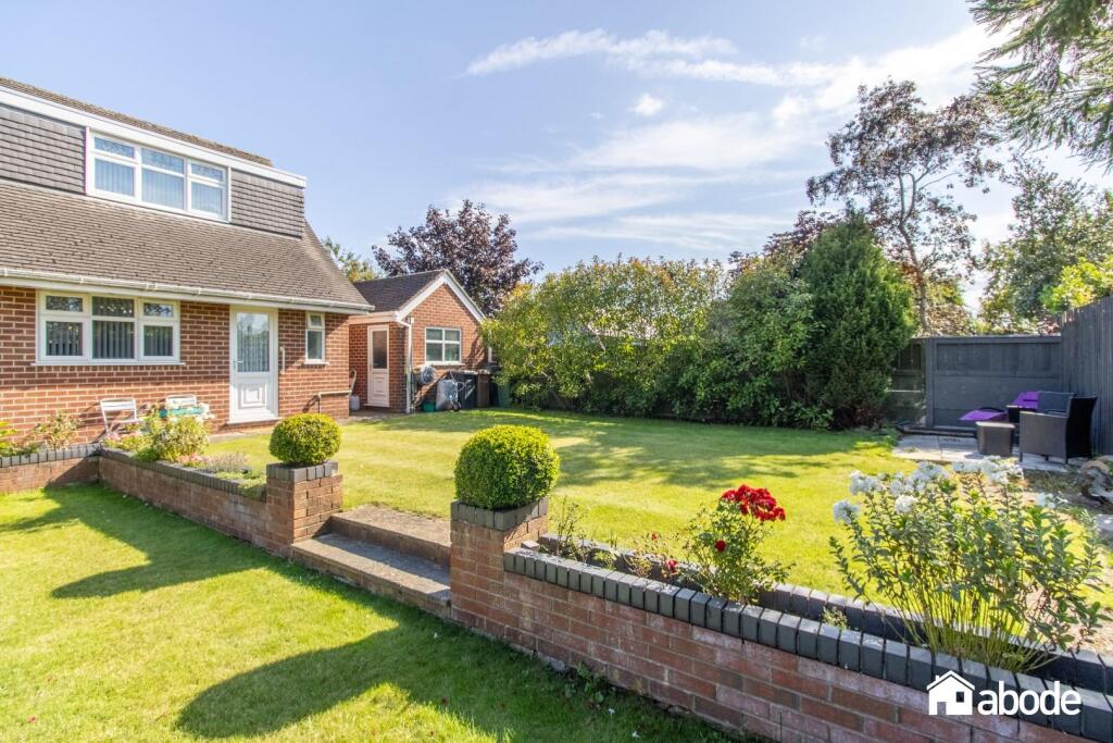 6 Chellow Dene 32.jpg