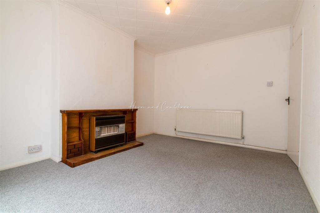 St Angela Road, Heath, HernCrabtree (18).jpg