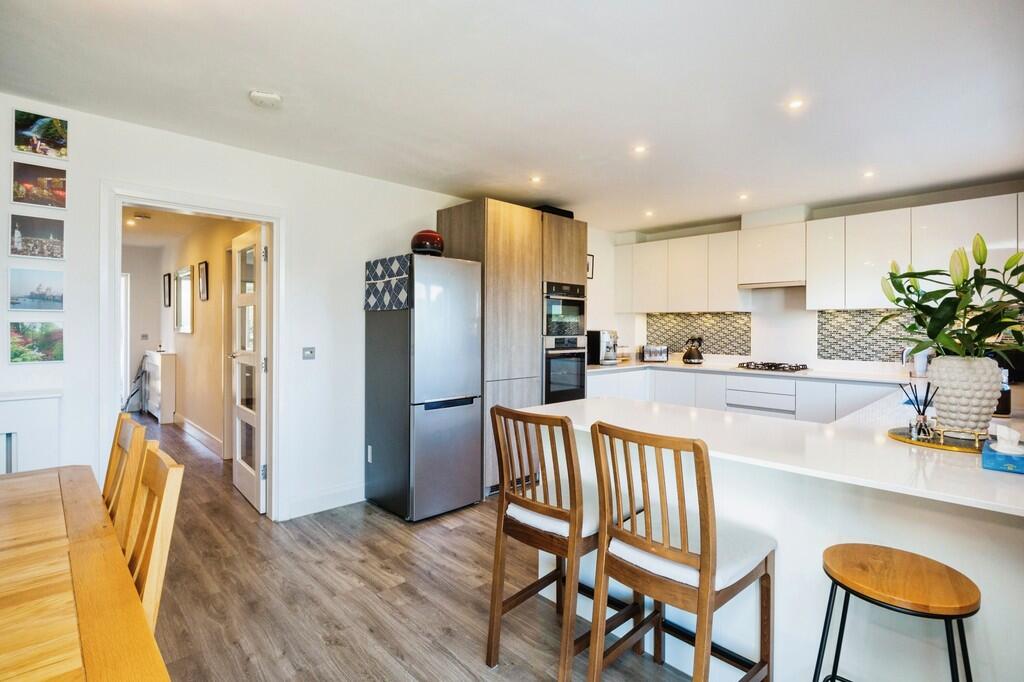 9goldingroadgoldi...