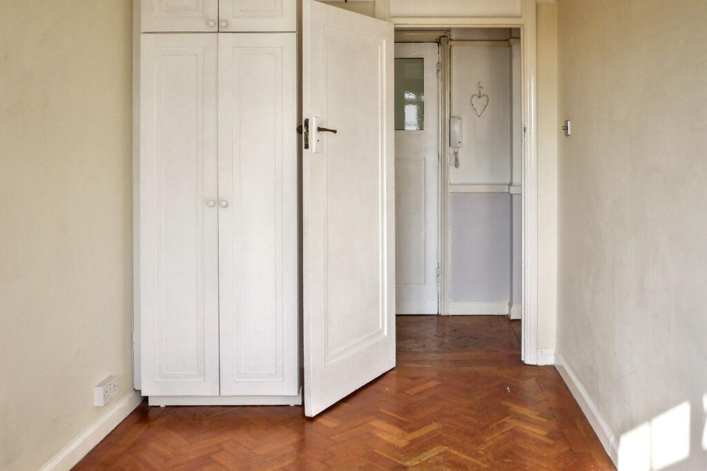 Flat 45 Macaulay Court, Macaulay Road, Clapham, London SW4 0QU