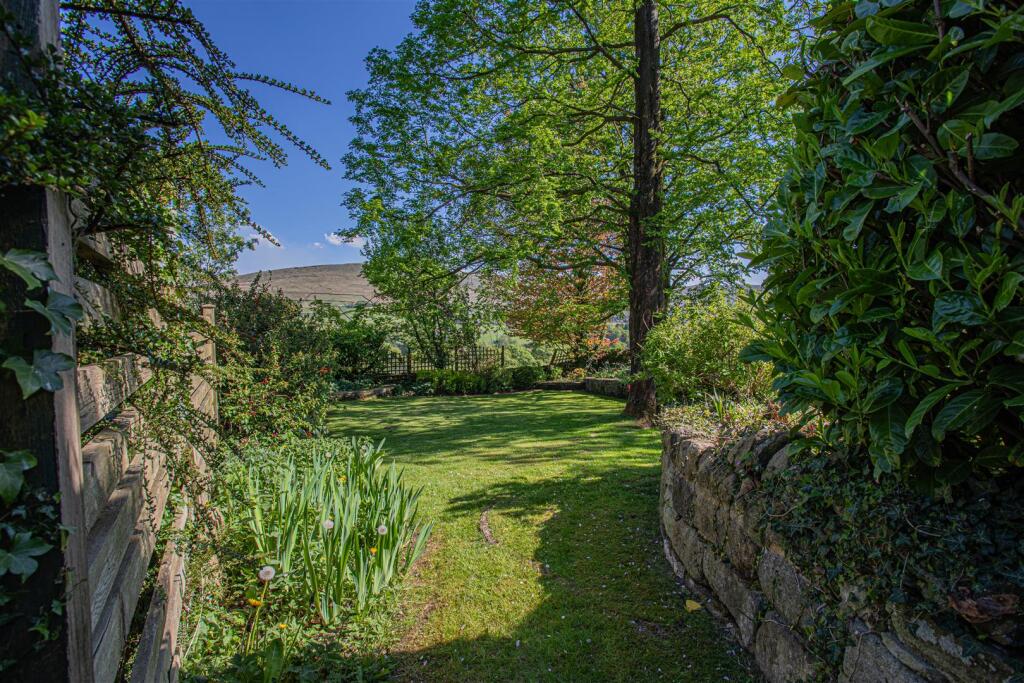 Lower East Lea Farm - Charnock Bates - 01.05.25 - 